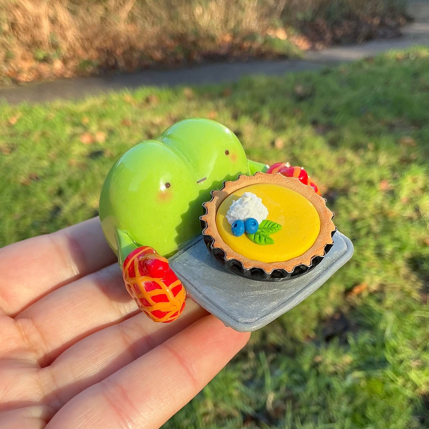 baker frog + pie magnet set